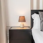 Gardenia Urban Retreat Порту